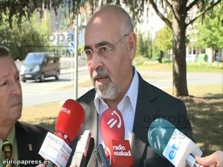 Pastor: "PNV mira de reojo a Bildu"