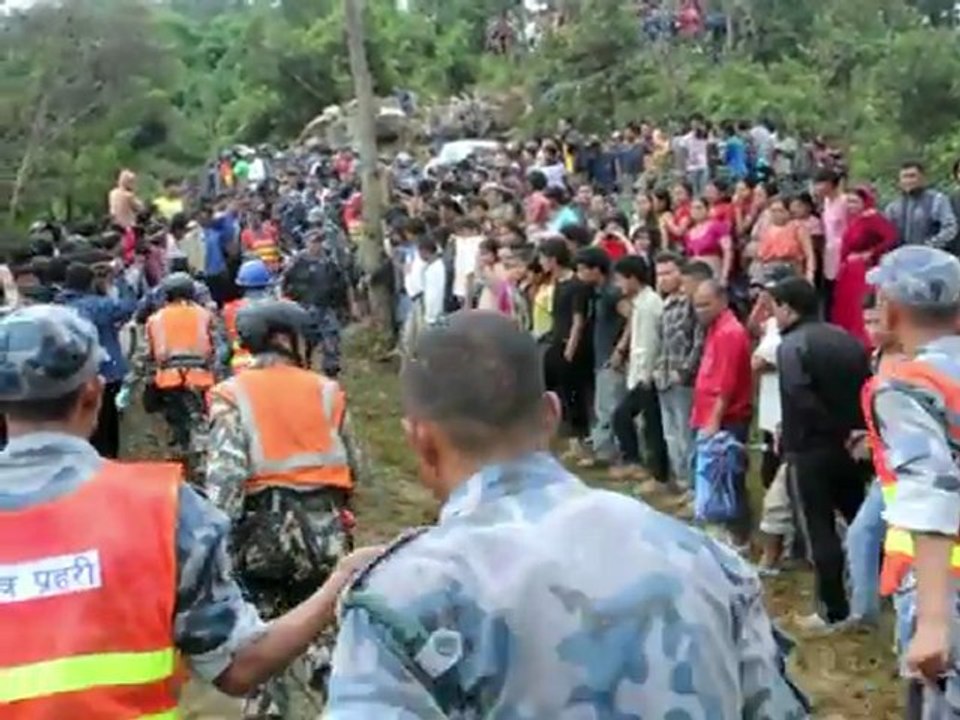 Crash au Népal: les 19 occupants du petit avion...
