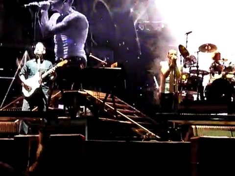 Linkin Park - Burning in the Sky (A Thousand Suns) (Live) @ Muang Thong Thani,(Bangkok) (September 23) 2011