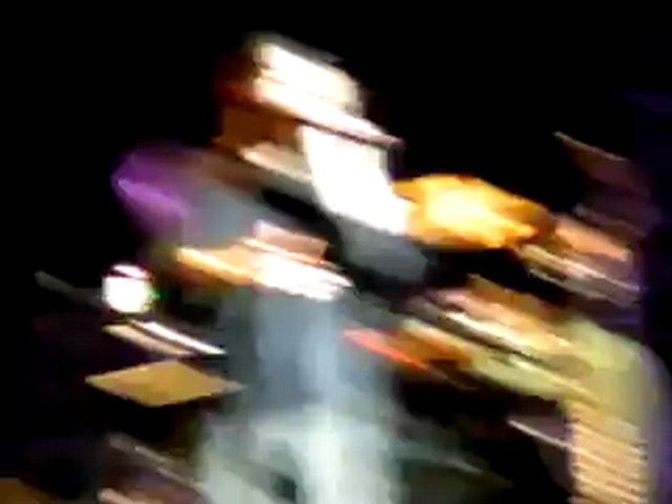 Linkin Park -In the End (A Thousand Suns) (Live) @ Muang Thong Thani,(Bangkok) (September 23) 2011