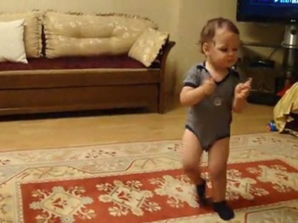 apaçhi dansı öyle değil böyle yapılır :D