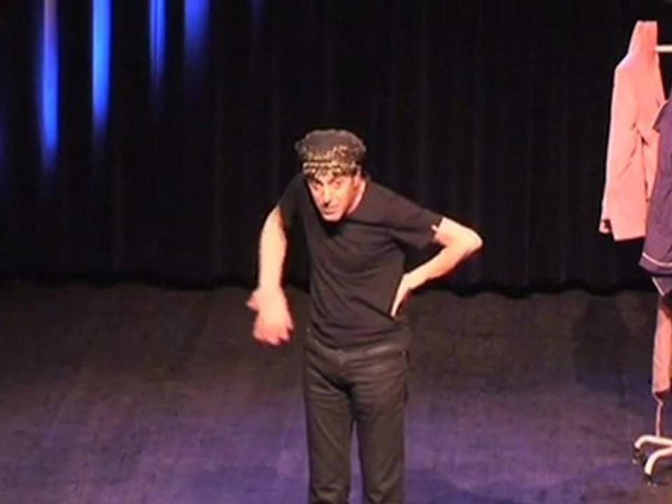 Spectacle "Epousez-moi" de Patrice Abbou: extrait "la grand-mère"