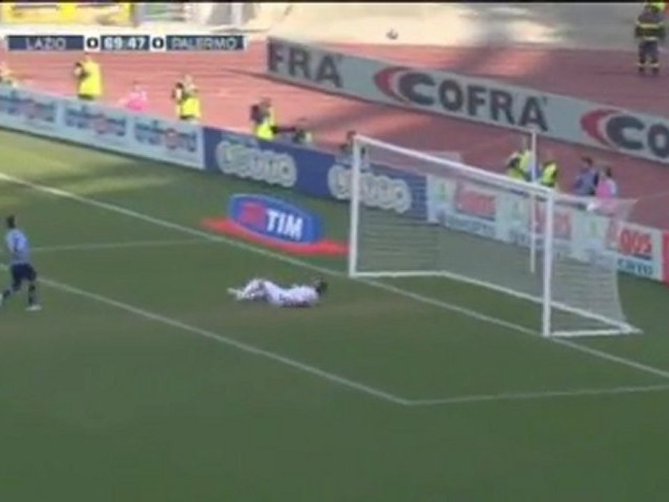 Reja weiterhin in der Kritik