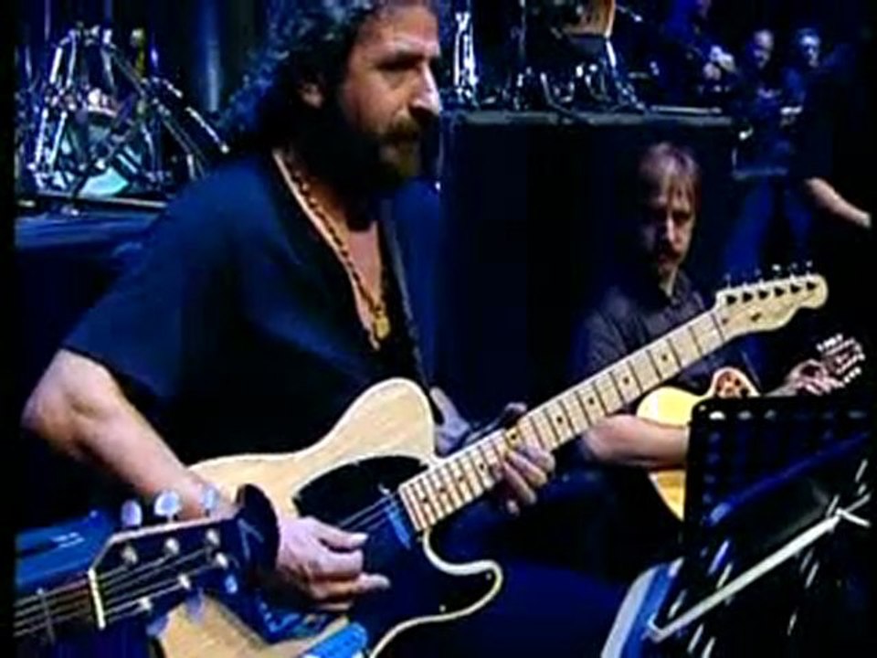Leman, Şevval, Şehnaz Sam Konseri - Kuruçeşme Arena - Istanbul / Ağustos 2011 - Part 03