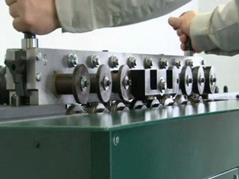 RAMS 2018 24ga Button Lock Machine (RAMS 2018)