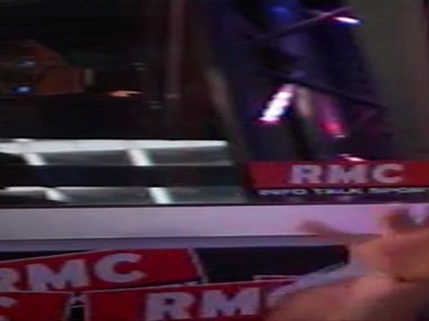 Benoît Hamon : Le secrétariat d'État aux Français de l'étranger est une opération de détournements de fonds publics à des fins électorales