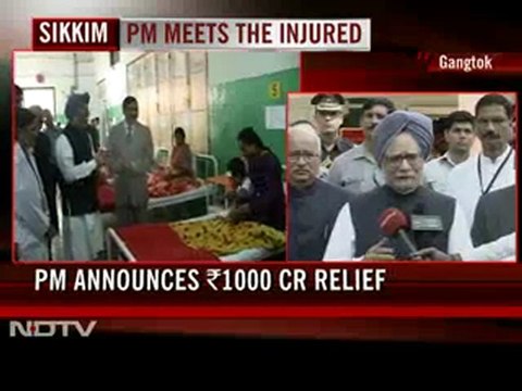 PM announces Rs. 1000 crore relief fund for quake-hit Sikkim
