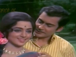 Moti Jaisa Ran Ang Mein : Ansoo Aur Muskaan 1970 : Mukesh