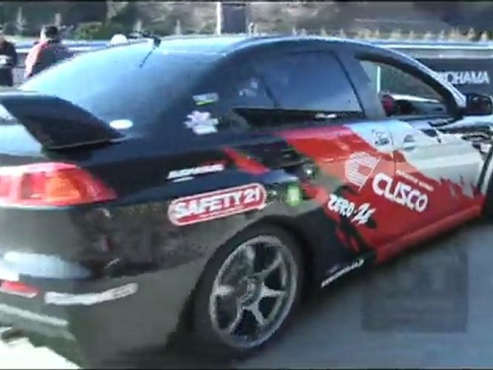 Cusco EVO X vs HKS STI - Tokyo Auto Salon 2008 Dai & Lisa 5