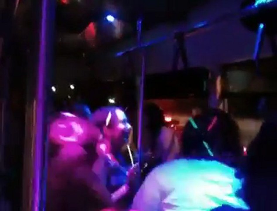 Happy blog day party avec Soirée Bus