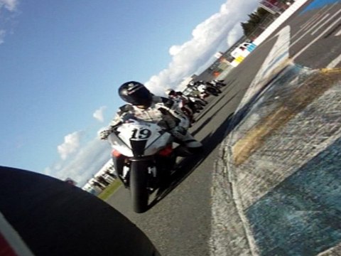 FSBK Albi - Tour caméra embarquée Erwan Nigon