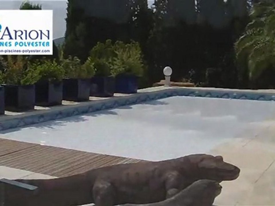 Arion Piscines : Piscine volet roulant immergé