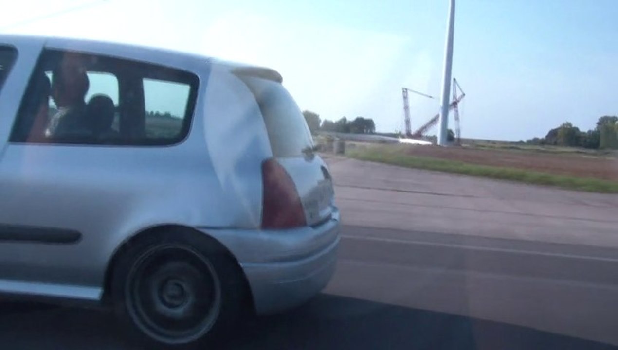 CRX bourre clio 16V