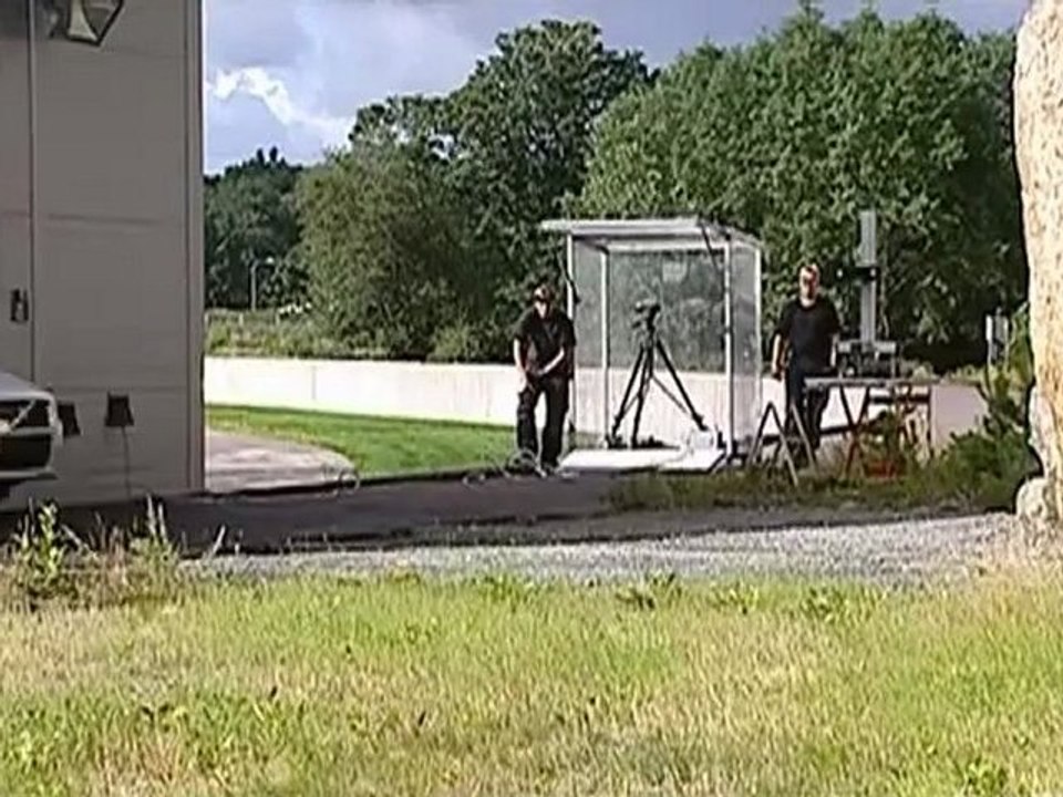 Volvo's Crash Test Laboratory Celebrates a Decade of Safety - 1/2