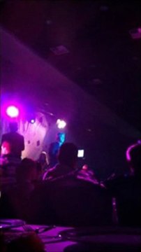 Cengiz Kurtoğlu ( K.K.T.C Malpas Hotel - Sevmekten Kim Usanir )