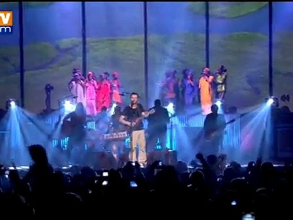 Christophe Maé trace sa route avec succès