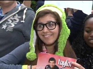 Taylor Lautner would date a fan