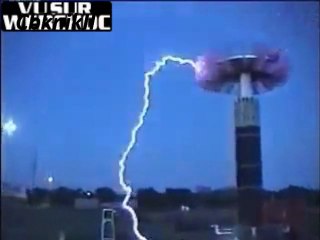 La bobine de Tesla la plus grande du monde