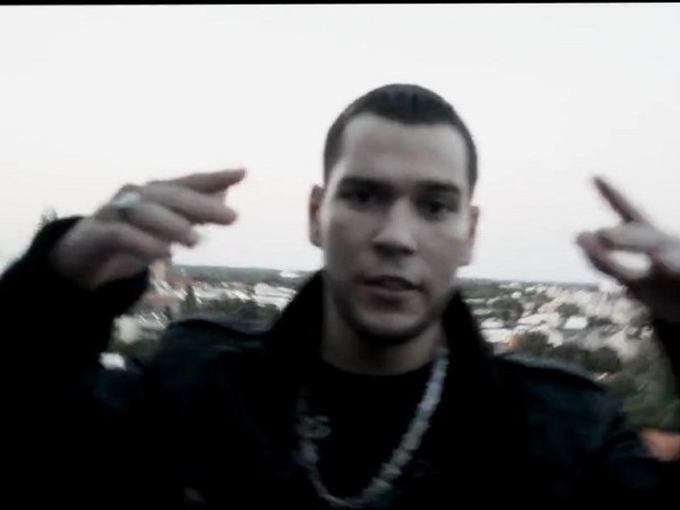 King AMX - Hustler (OFFICIAL HD VERSION)