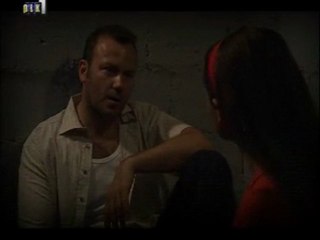 Στην άκρη του παράδεισου 25-9 (Επεισόδιο 2)