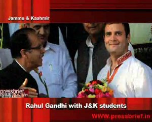 Rahul Gandhi with J&K Students