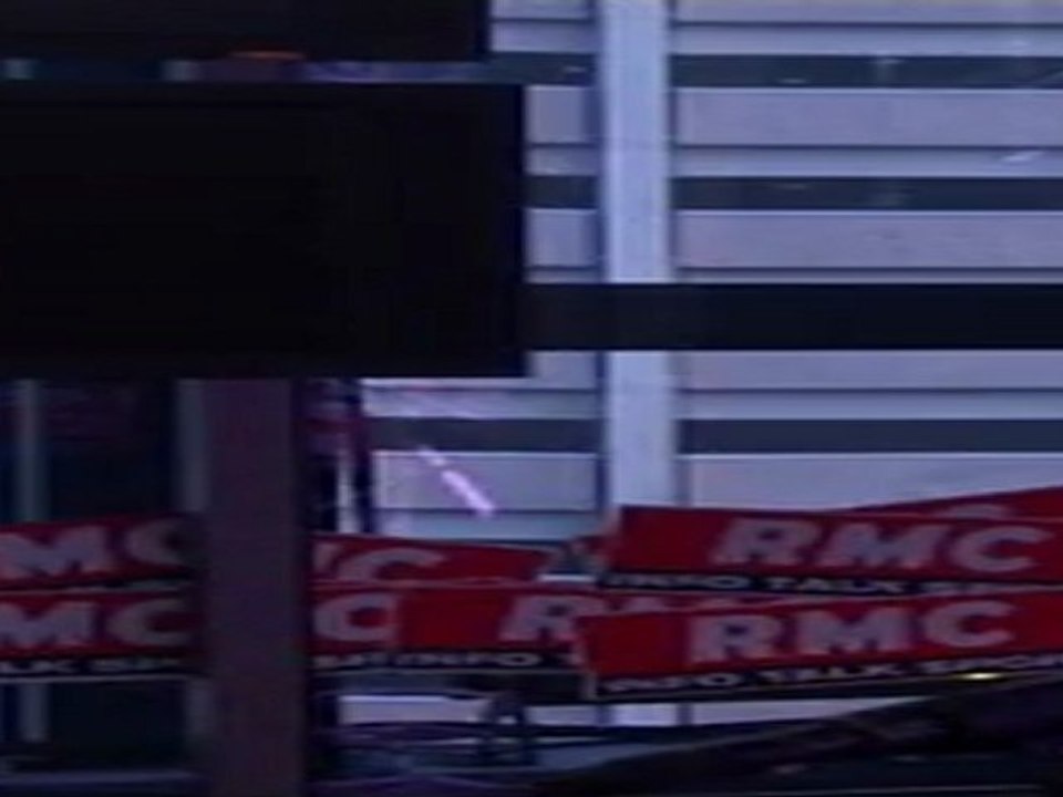 Droit de vote des immigrés aux élections locales : "Martine Aubry a dit une bêtise" Malek Boutih, membre du Bureau national du PS