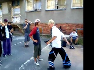 Czech battle - Shufflers vs. Cwalkers [full movie]
