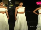 Hot Models Flaunts Their Deep Navel & Cleavage At Indian Bridal Fashion Week