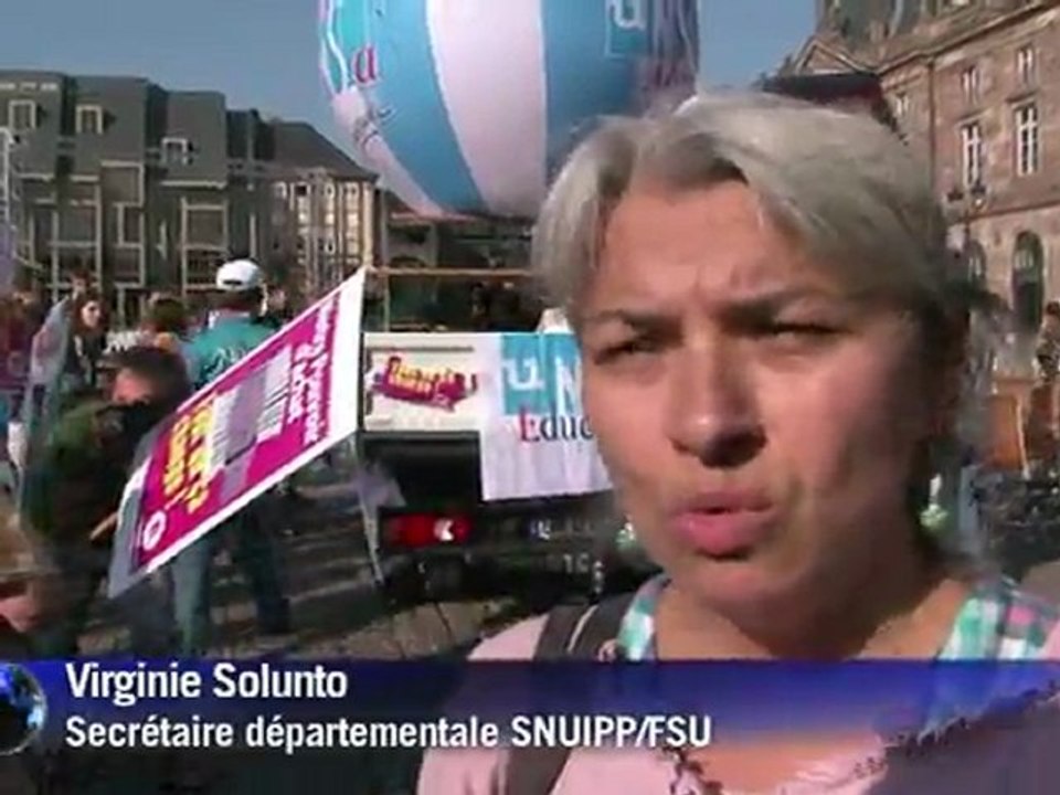 Manifestation des enseignants contre la suppression de postes