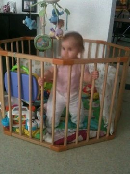 IMG_1319 ma chérie qui dance , 13 mois !!!!