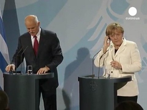 Merkel y Papandreu se muestran unidos y confiados