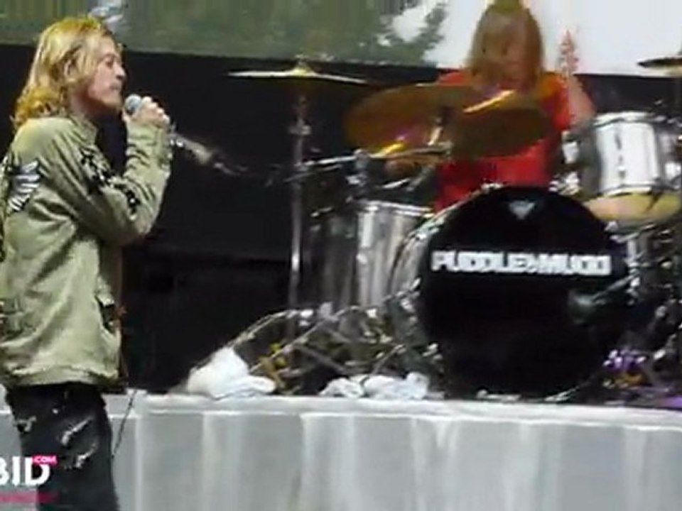 Puddle of Mudd performs Control at Epicenter 2011 at Verizon Wireless Amphitheatre 9.24.11