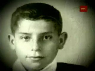 Víctor Jara: Biografía  (28 de septiembre de 1932 - 16 de septiembre de 1973)