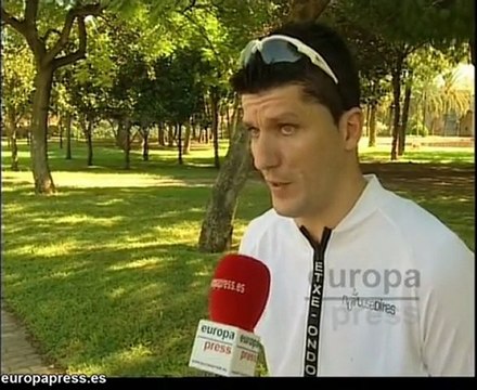 Fondos contra el cáncer a golpe de pedal