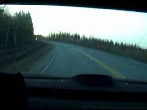 Bmw 330d 230 kmh vs Yamaha R1 290 kmh