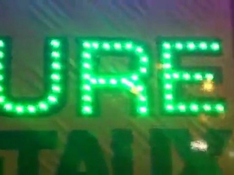 enseigne à leds six fours les plages var