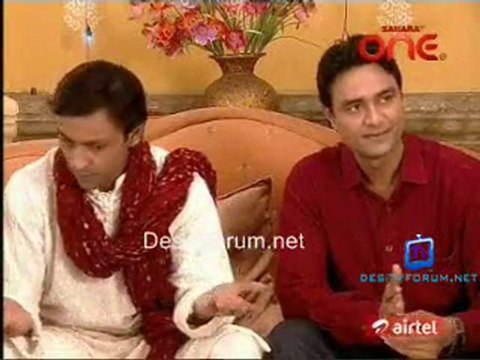 Woh Rehne Wali Mehlon Ki - 28th September 2011 - Part2