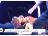 Zapping décalé : Chris Brown très entreprenant sur scène