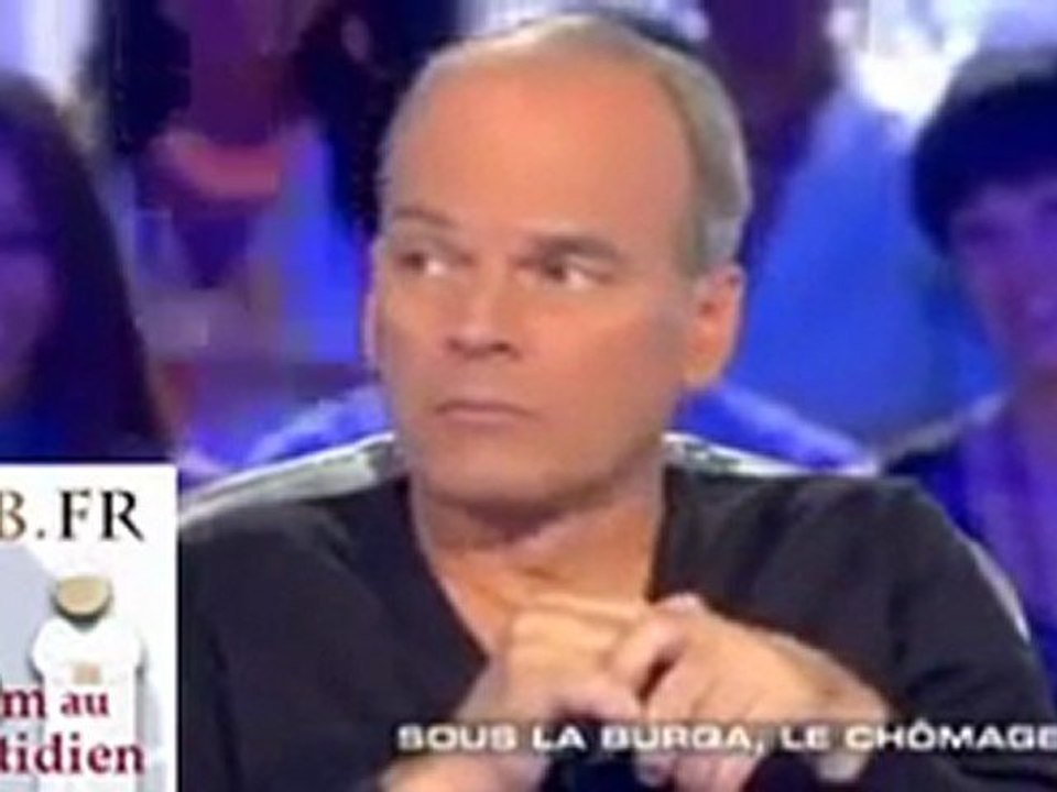 Ces femmes Musulmanes sont plus dignes que les votres