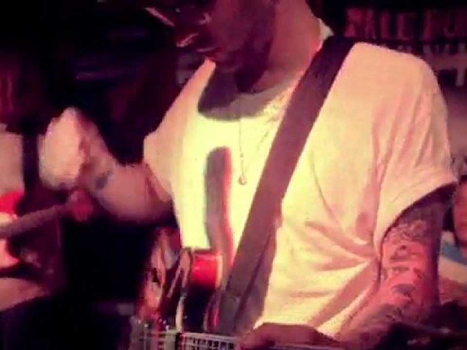 Male Bonding - Before It's Gone (LIVE VIDEO)