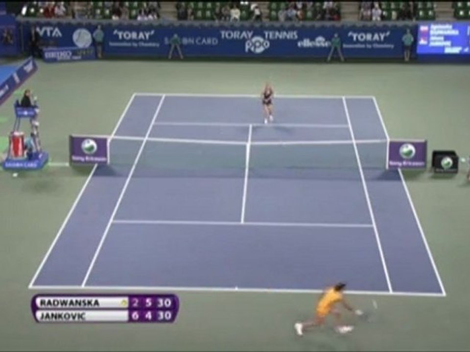 Tokio - Radwanska im Viertelfinale