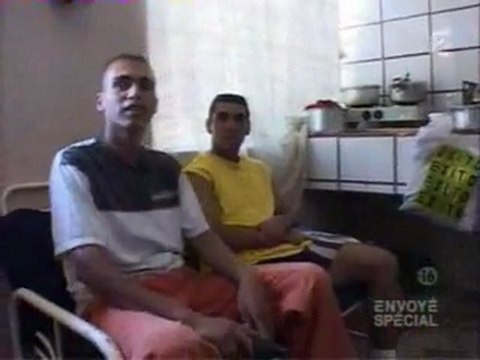 Les enfants tueurs de Colombie (documentaire)