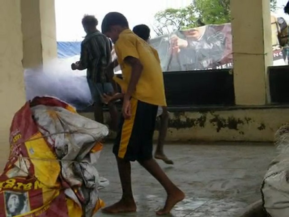 INDE BOMBAY plage et jeux