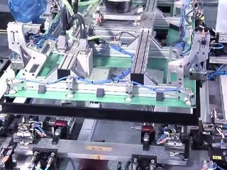 Production de capteurs solaires plan de Vaillant