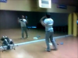 JERRY aime la DANSE....