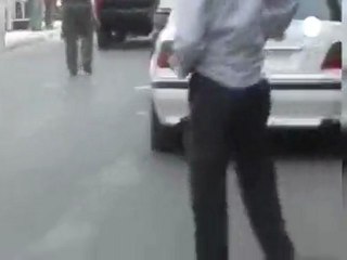 Suriye'de ABD Büyükelçisi'ne taşlı saldırı