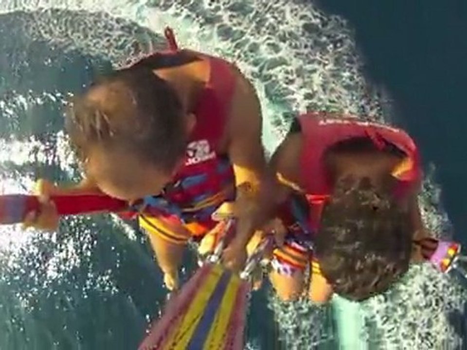 Eric et robin parachute