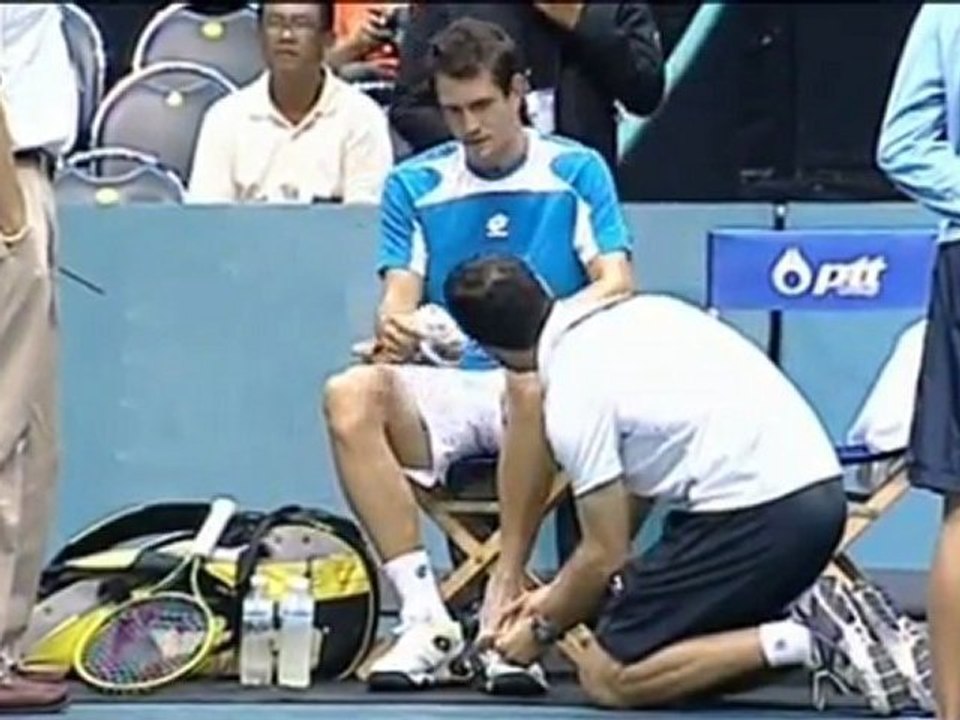 Young batte Garcia-Lopez - Bangkok, ottavi