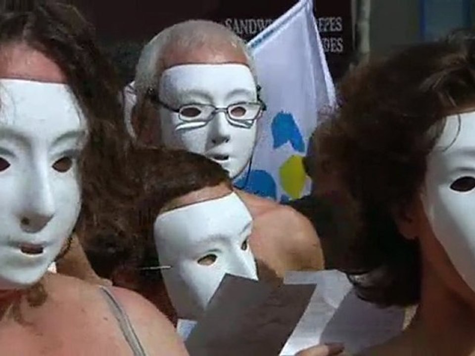 Manif du 27 septembre 2011 : le collectif contre le dépouillement de l'école sur i-télé 27.09.2011