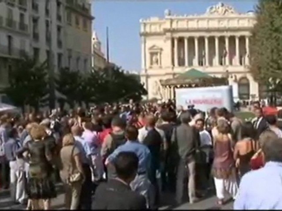 Arnaud Montebourg  crée la surprise